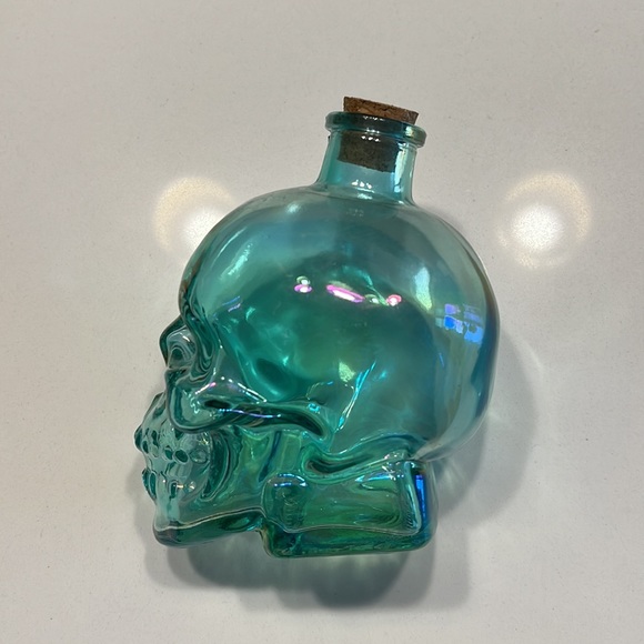 Blue Skull Container - Picture 2 of 4